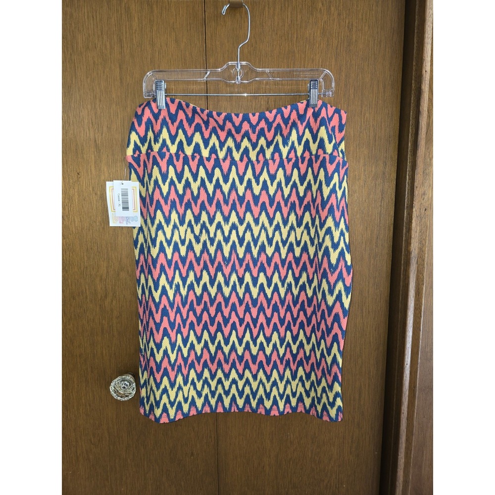 NEW LuLaRoe XL Pink Teal Blue Yellow Chevron Wavy Striped Cassie Pencil Skirt